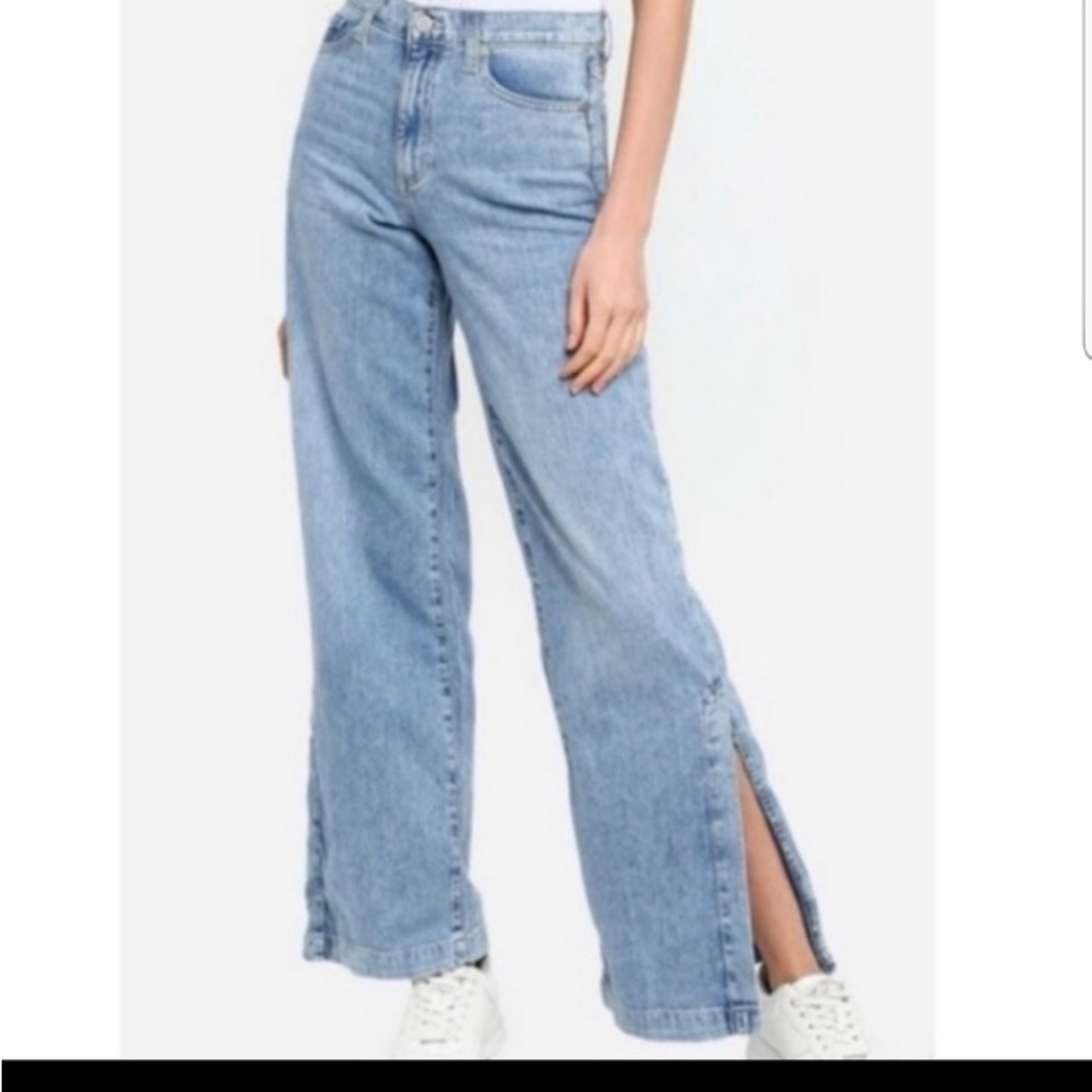 Banana Republic Woman’s Size 31 High Rise Wide Leg Split Hem Denim